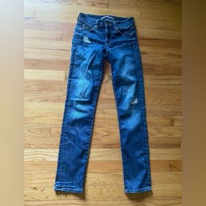 Vince Jeans Women Size 24  8" Rise 28" Inseam Blue Skinny Leg Denim Casual